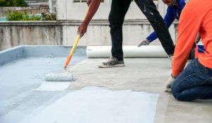 Toiture-terrasse : combien débourser pour son entretien ?
